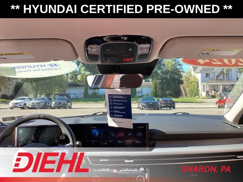 Used 2024 Silver Hyundai SEL image 24