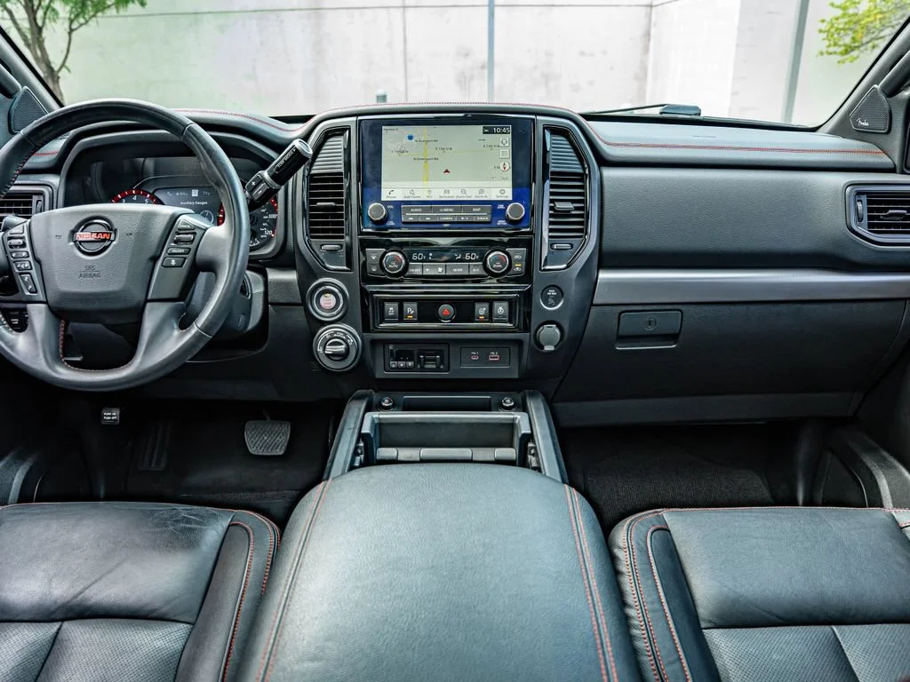 Used 2022 Super Black Nissan PRO-4X image 32