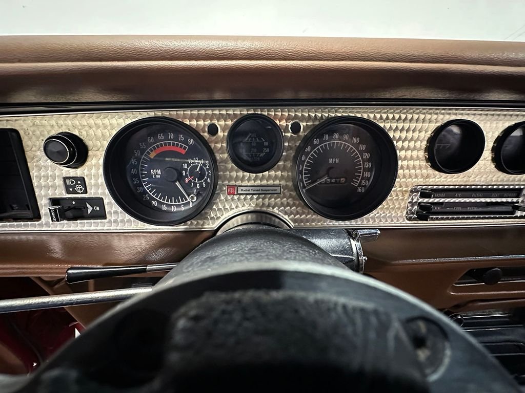 Used 1973  Pontiac  image 83
