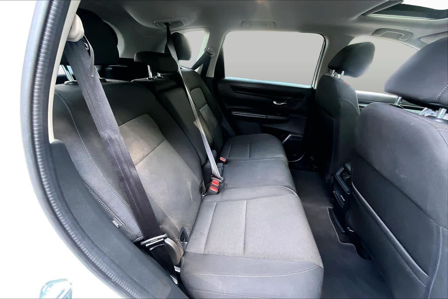Used 2025 Platinum White Pearl Honda EX image 19