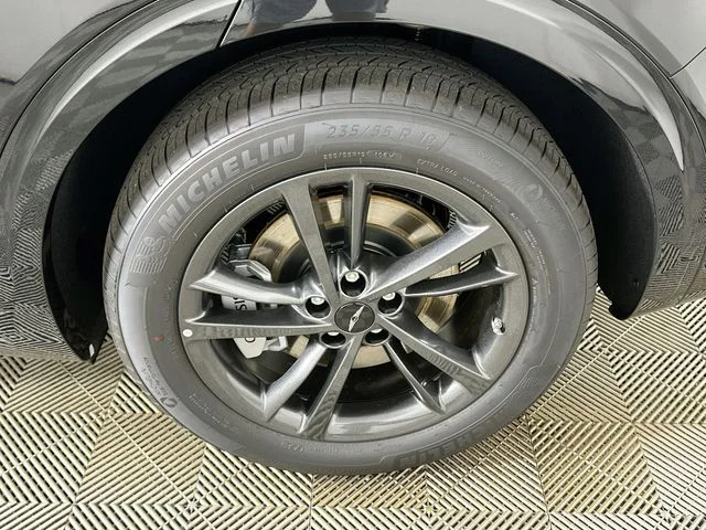 New 2027 Black Genesis 2.5T Advanced image 23