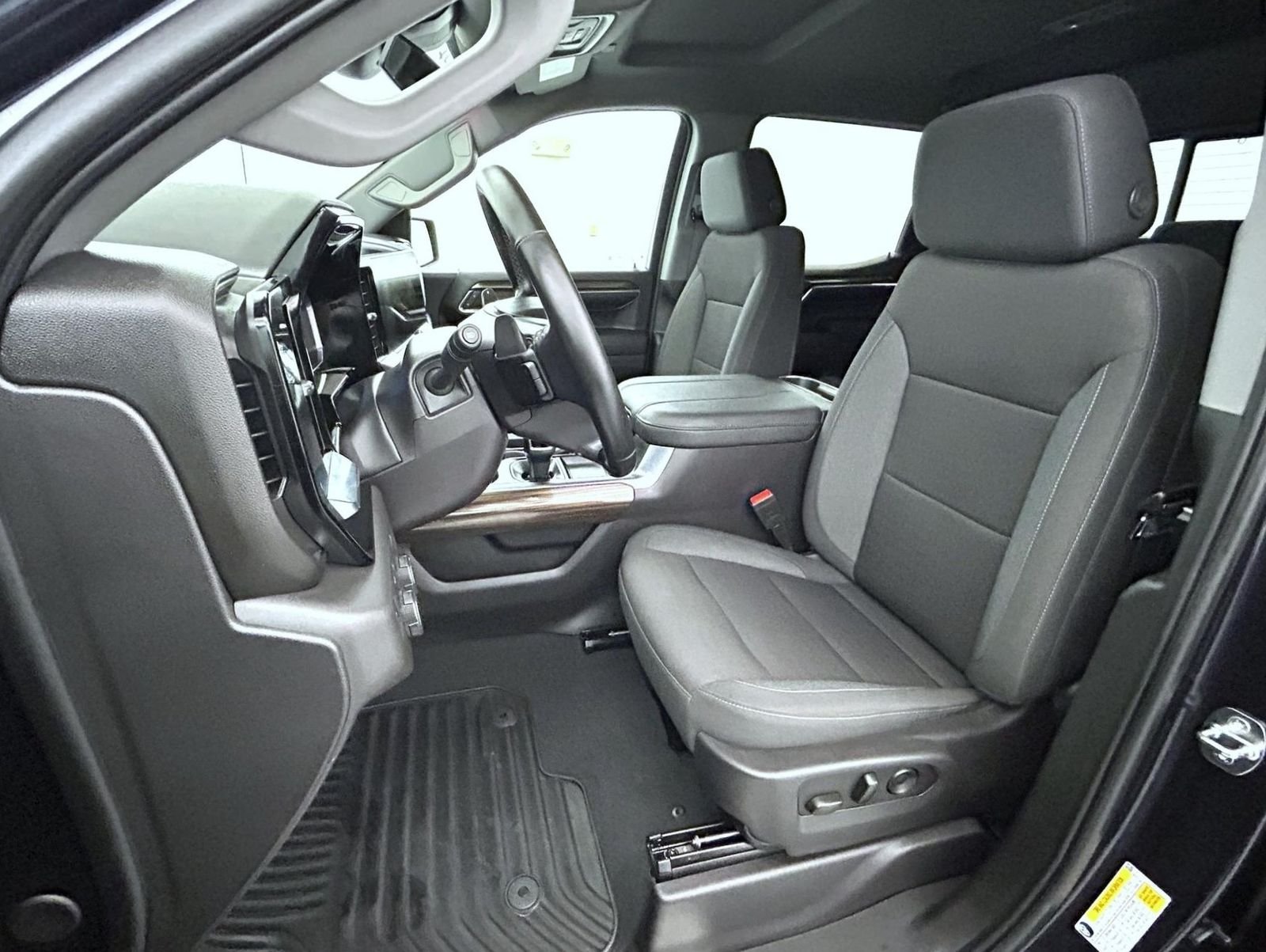 Used 2024 Gray Chevrolet RST image 10