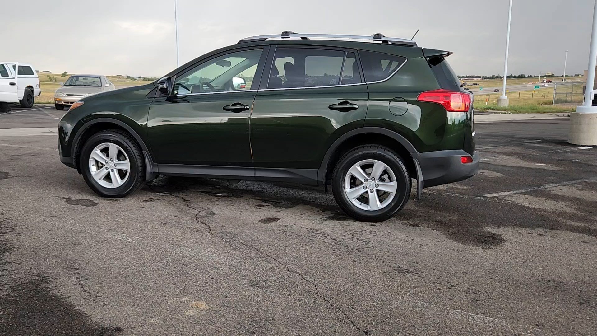 Used 2013 Spruce Mica Toyota XLE image 2