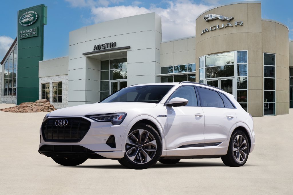 Used 2021  Audi Premium Plus image 1
