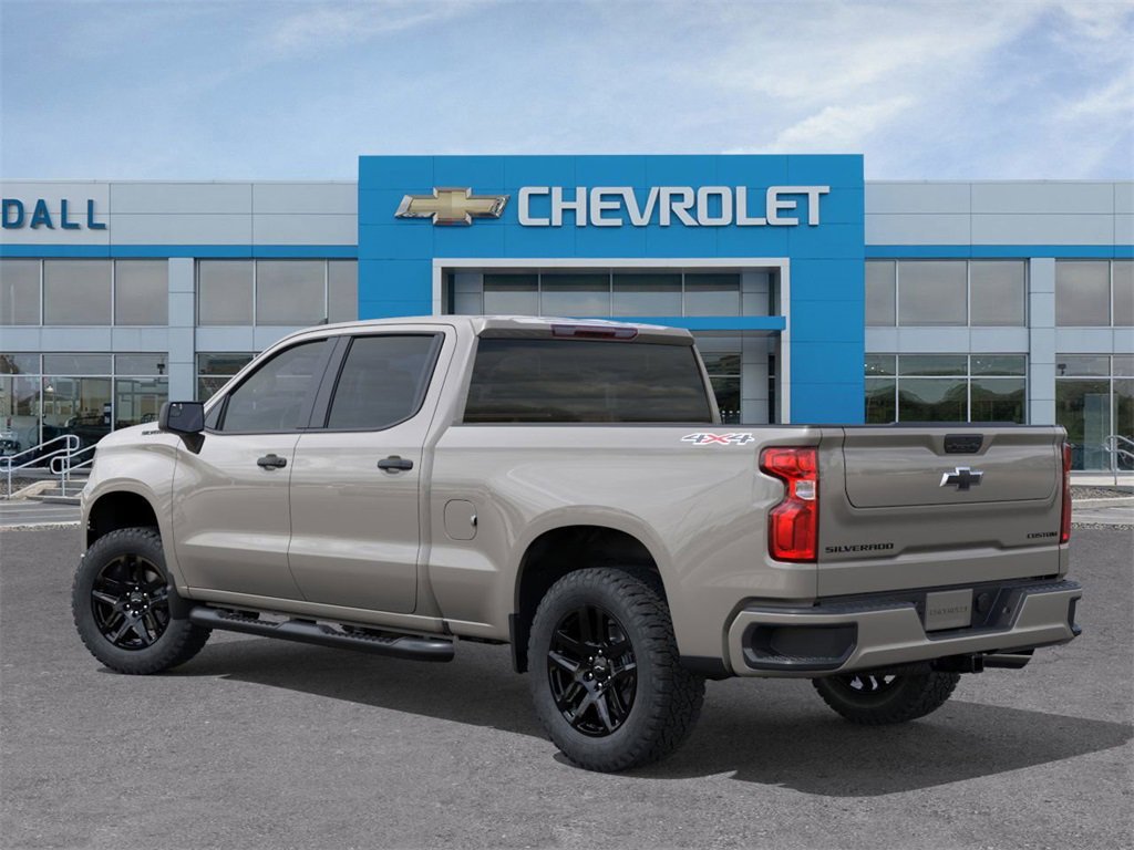 2026 Chevrolet Silverado 1500 Custom photo 3