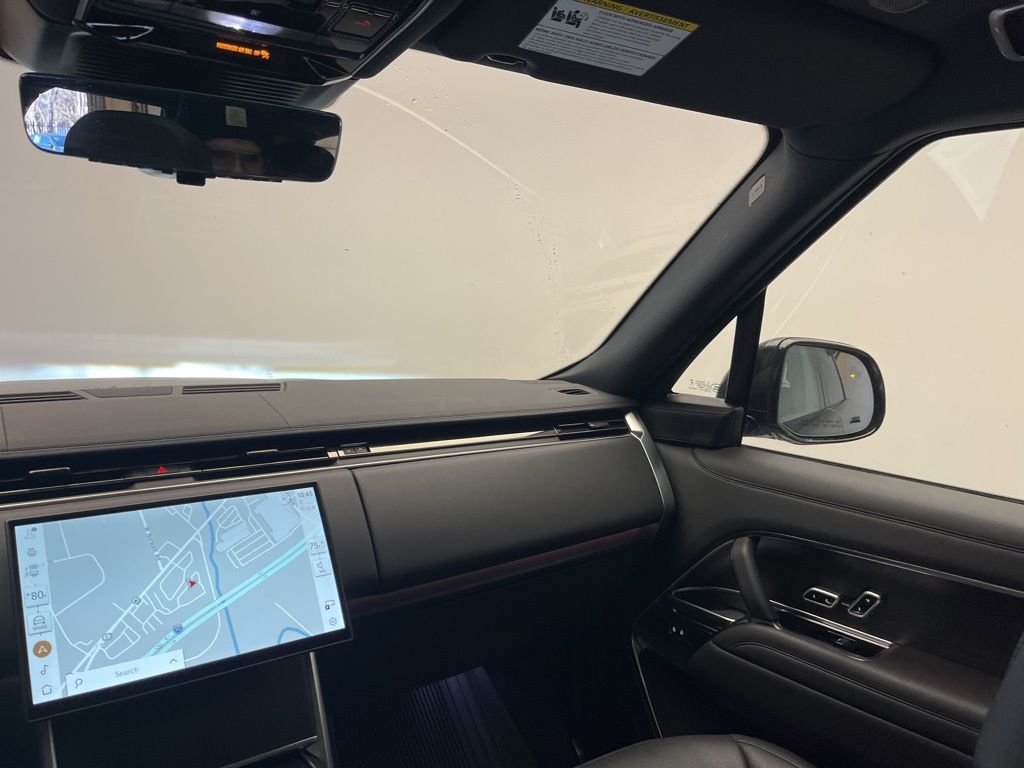 2025 Land Rover Range Rover SE - Photo 26