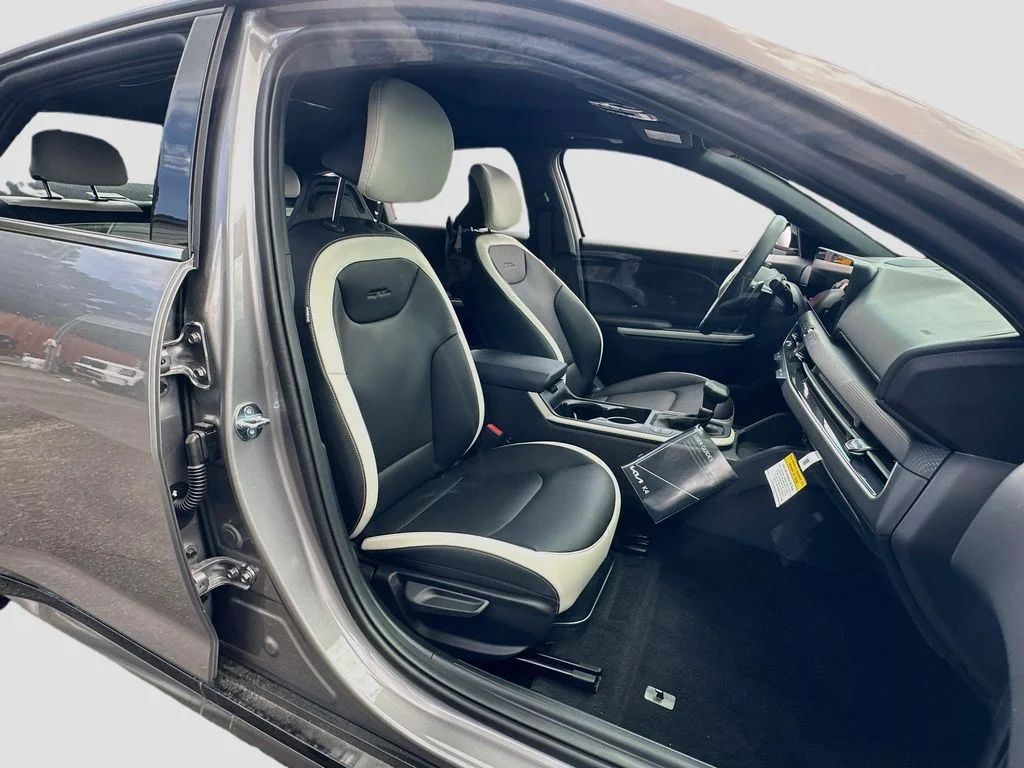 New 2026 Steel Gray Kia GT-Line image 29