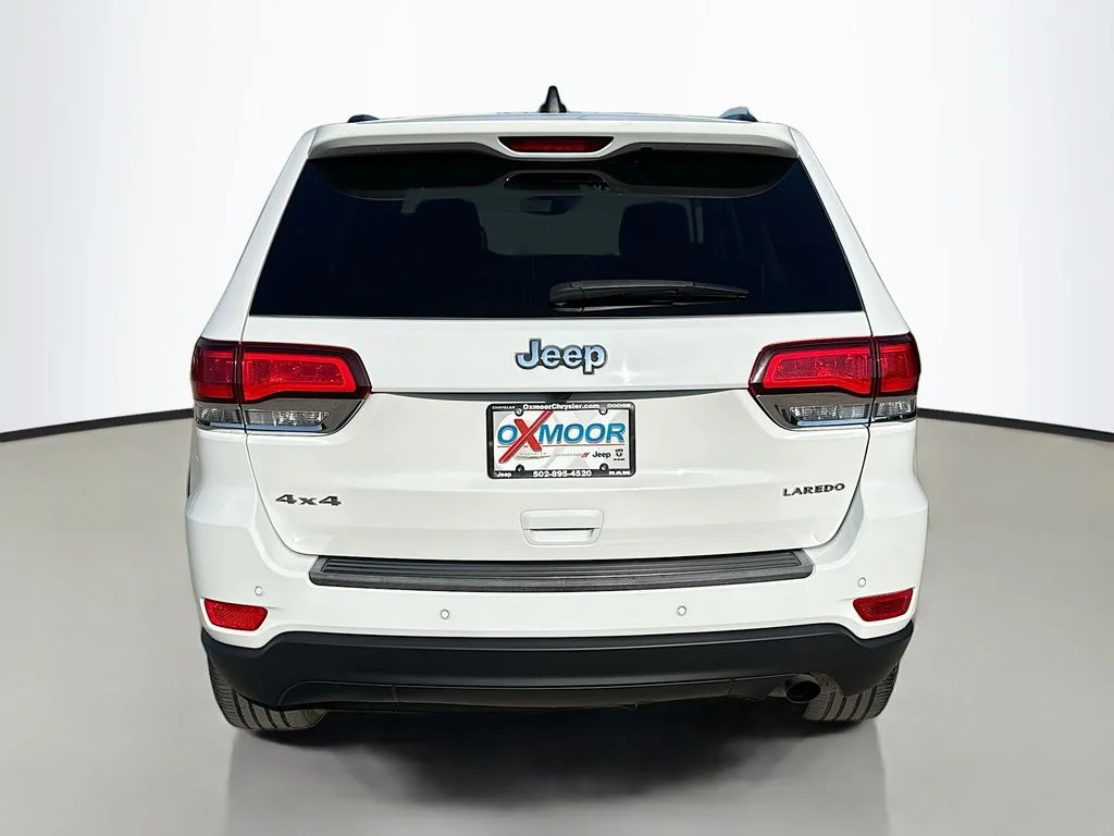 Used 2022 Bright White Clearcoat Jeep Laredo E image 6