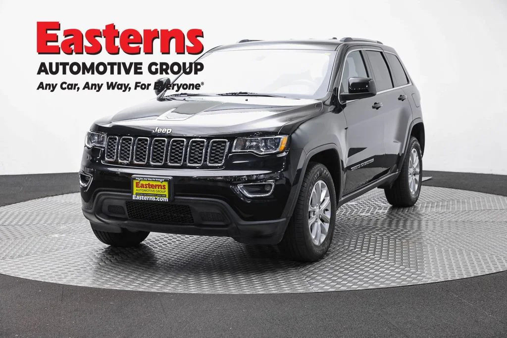 Used 2021 Black Jeep Laredo E image 1