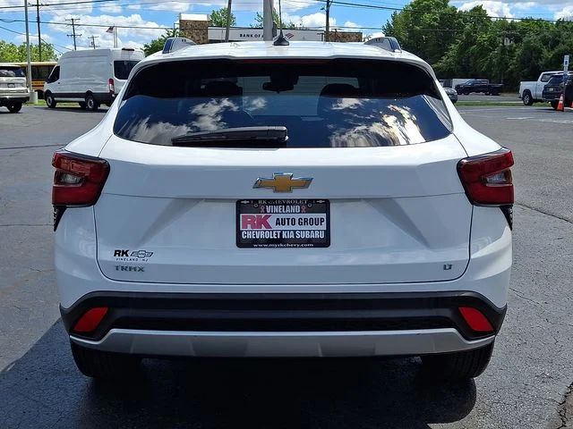 Used 2024 White Chevrolet LT image 6