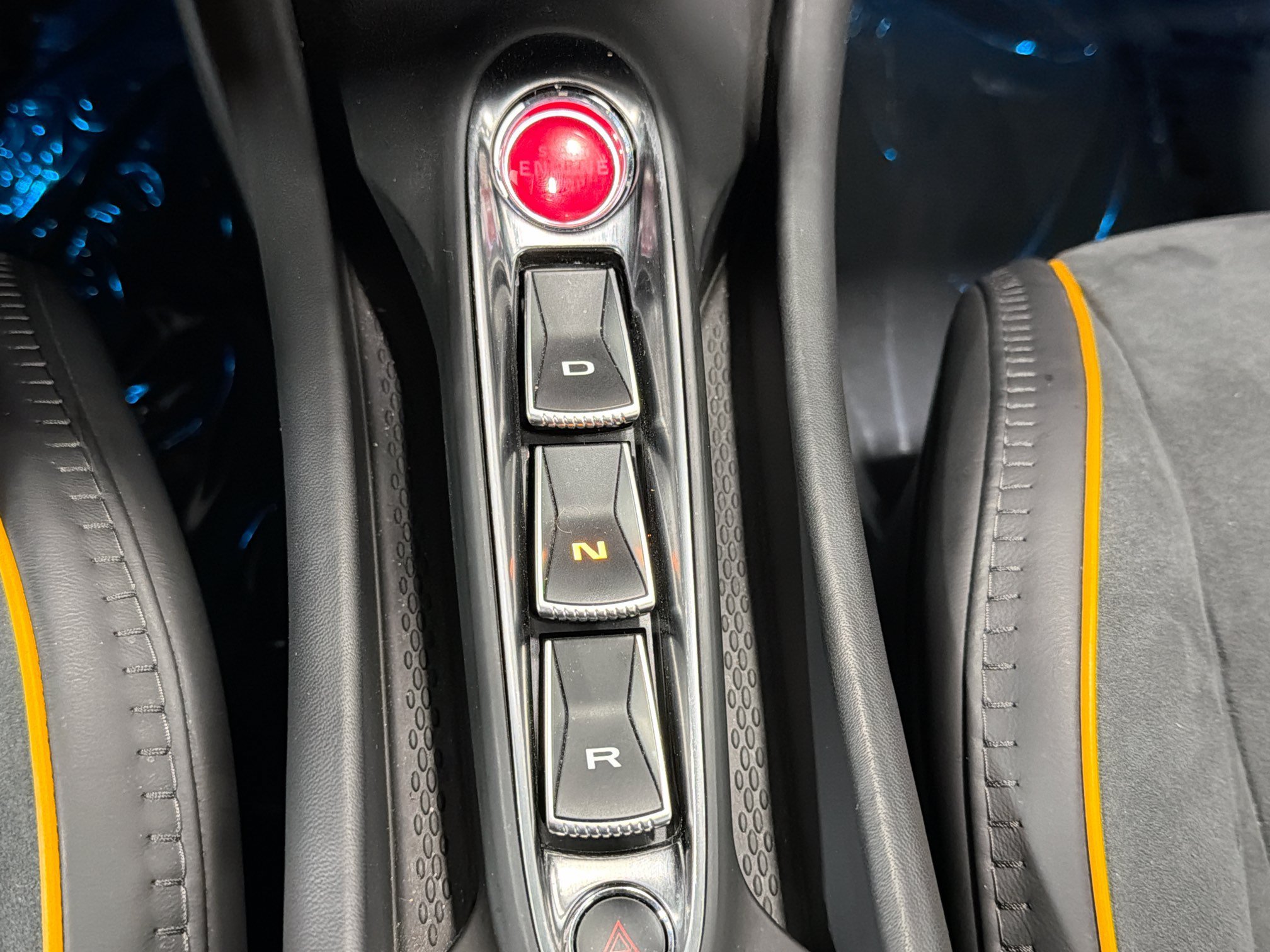 Used 2023 Ludus Blue McLaren Performance image 24