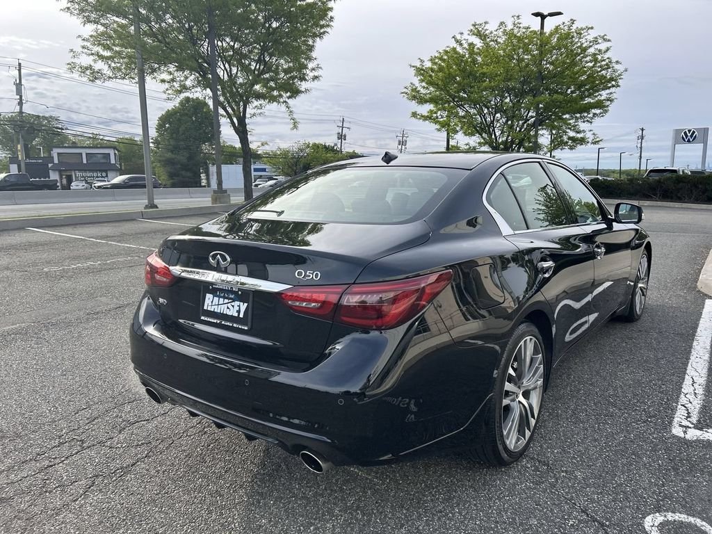 Certified Used 2022 Black Obsidian INFINITI SENSORY image 8