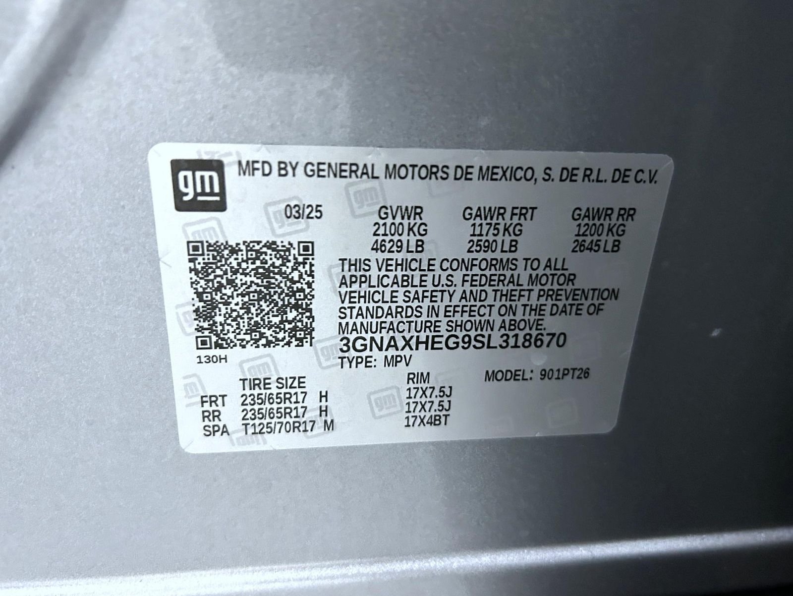 Used 2025 Gray Chevrolet LT image 25