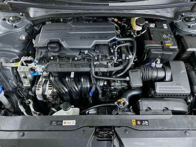 New 2026 Hyundai ELANTRA Limited