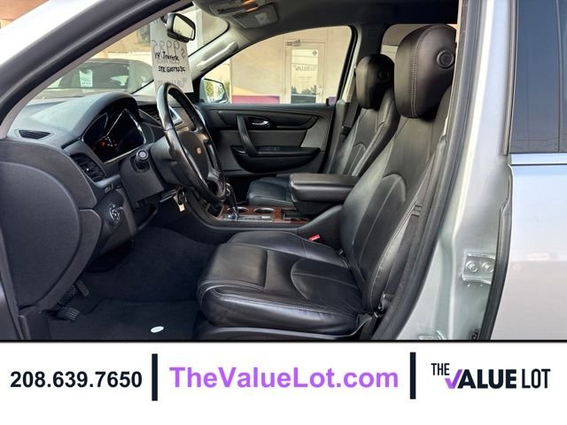 Used 2014 Silver Chevrolet 2LT image 24