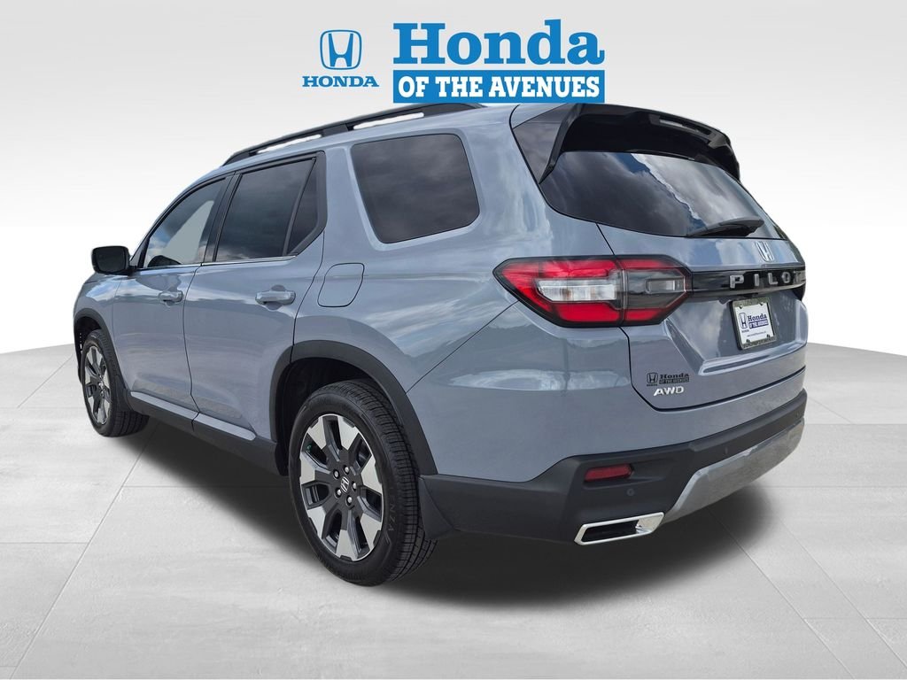 New 2026 Sonic Gray Pearl Honda Elite image 5