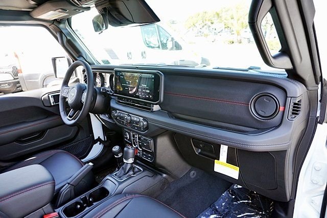 2026 Jeep Wrangler 4-Door Rubicon - Photo 13