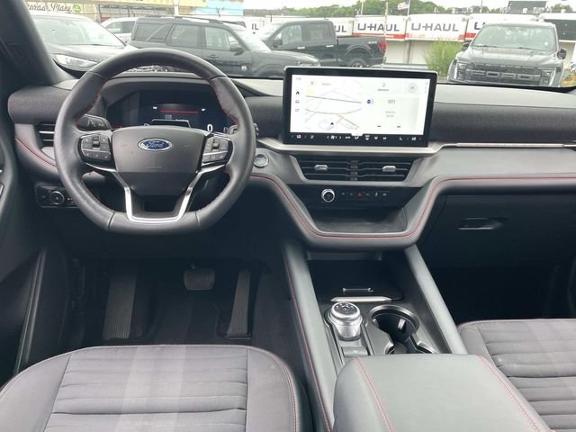 Used 2025 Carbonized Gray Metallic Ford ST-Line image 15
