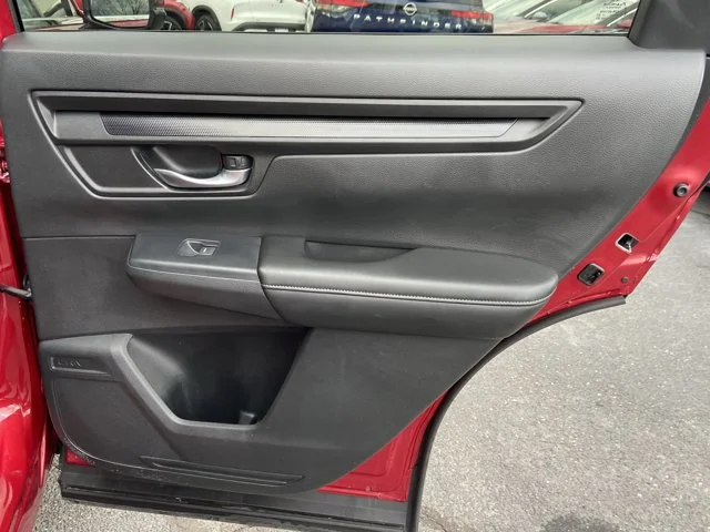 2025 Honda CR-V EX - Photo 28