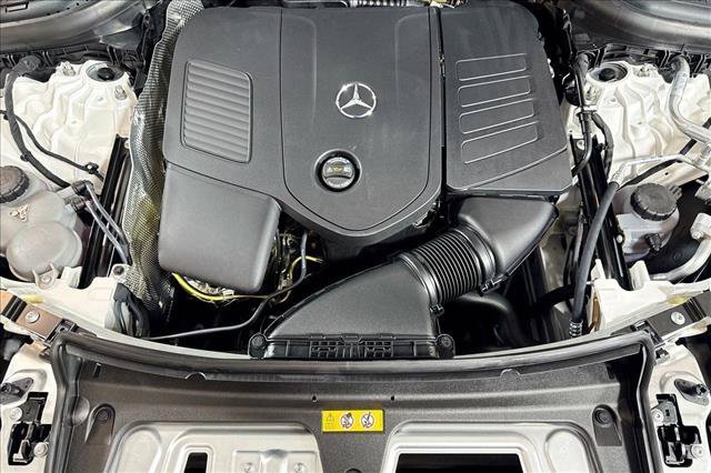 New 2026 Polar White Mercedes-Benz GLC 300 image 58