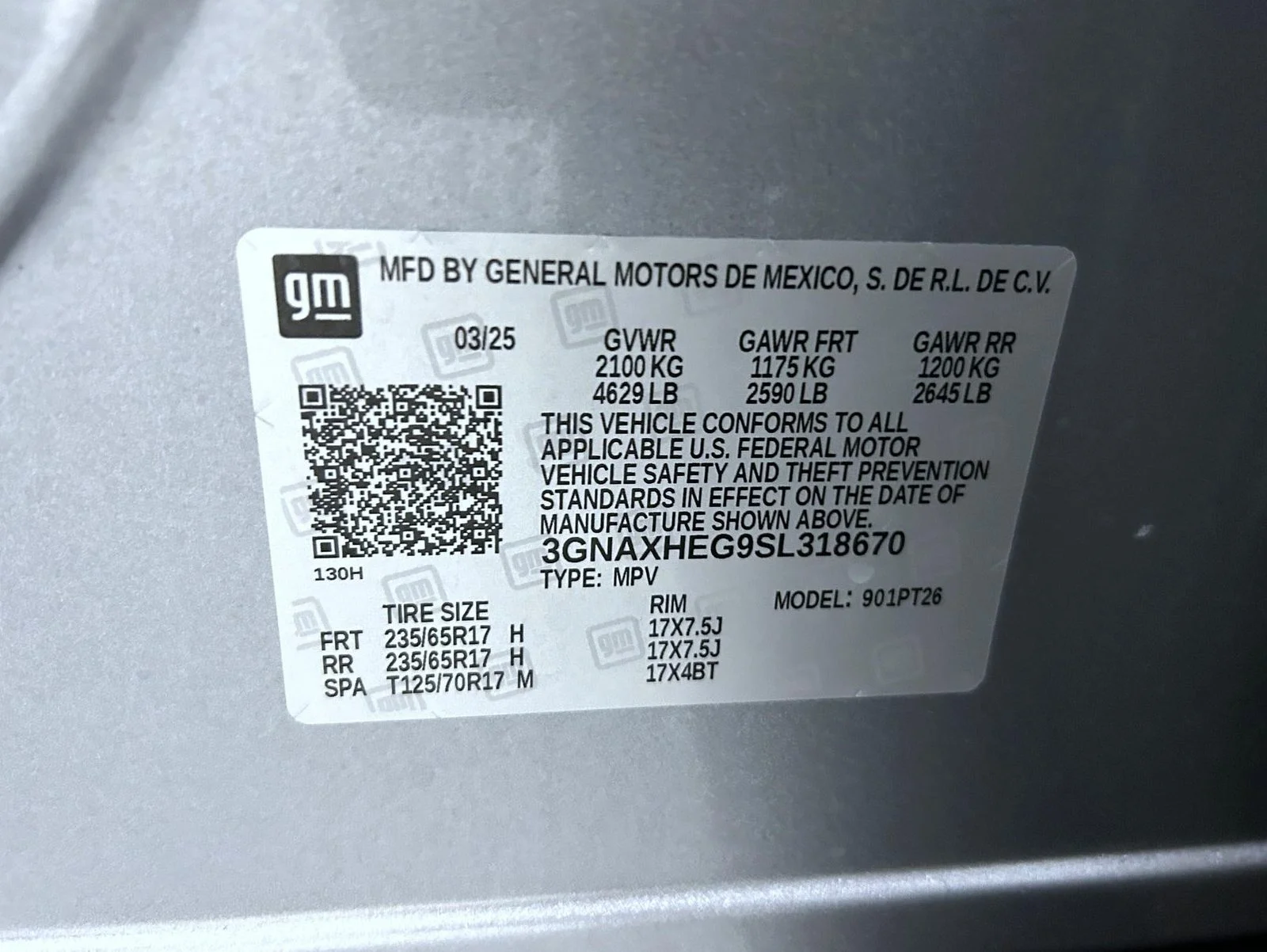 Used 2025 Gray Chevrolet LT image 25