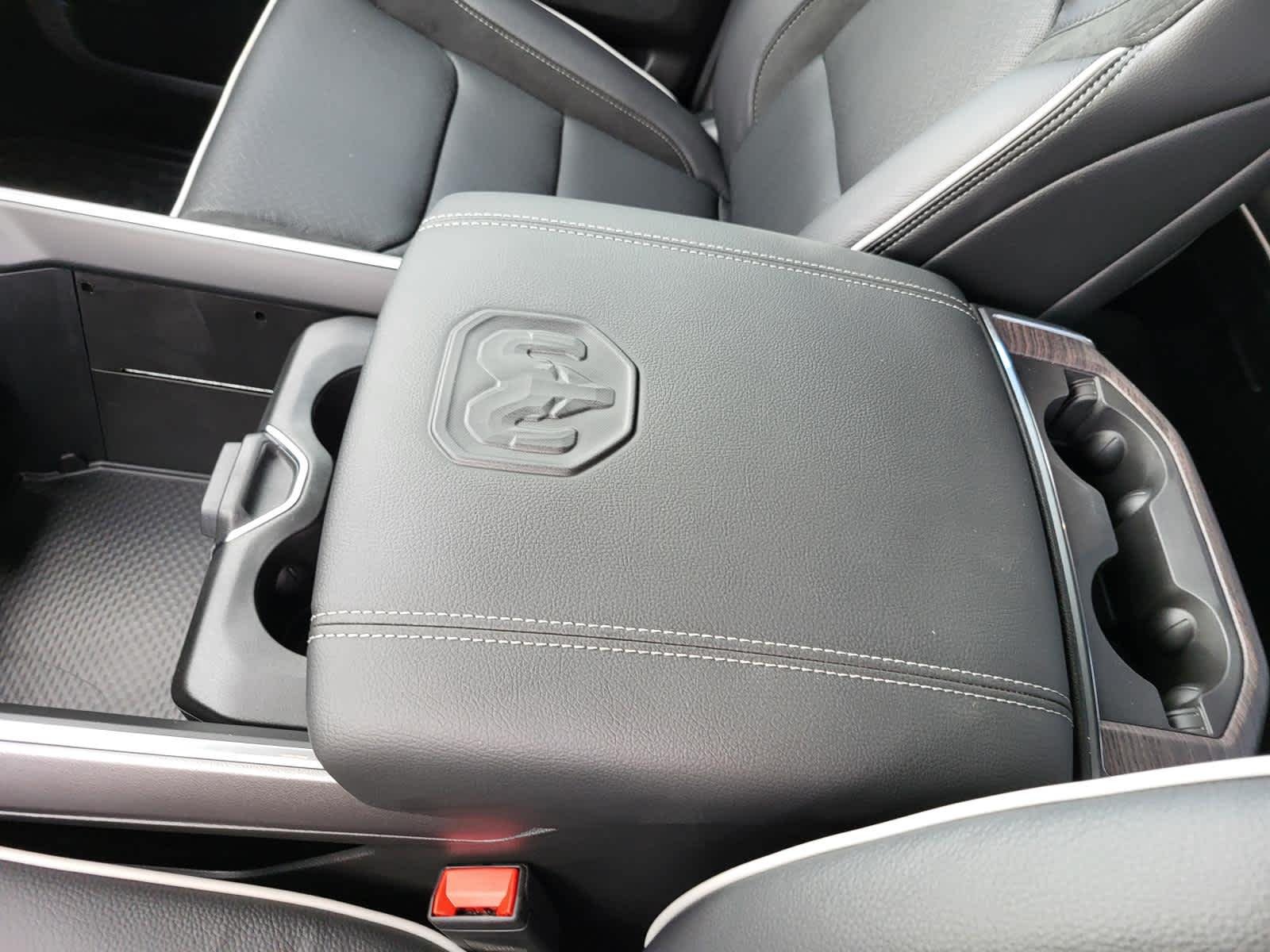 2026 RAM 1500 Laramie - Photo 19