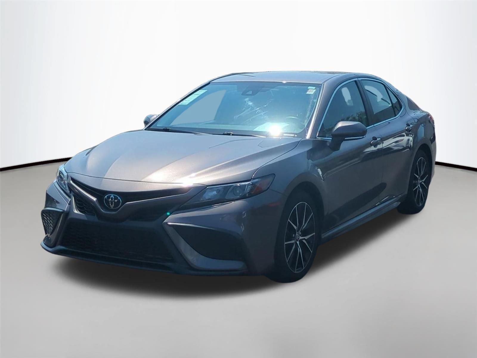 Used 2024 Predawn Gray Mica Toyota SE image 1