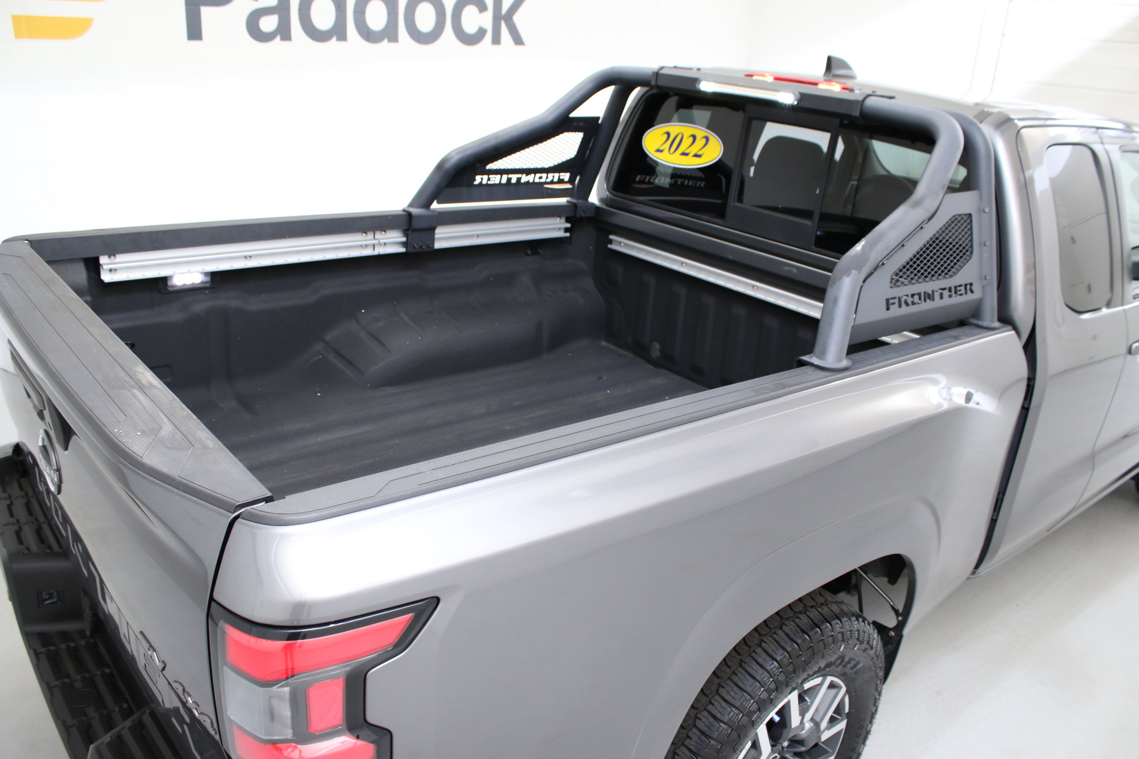Used 2022 Gray Nissan King Cab SV 4x4 image 10