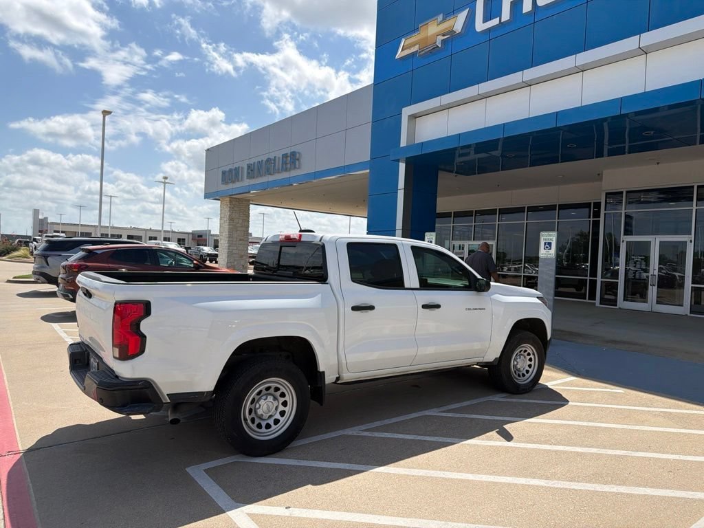 Used 2025 Summit White Chevrolet WT/LT image 2