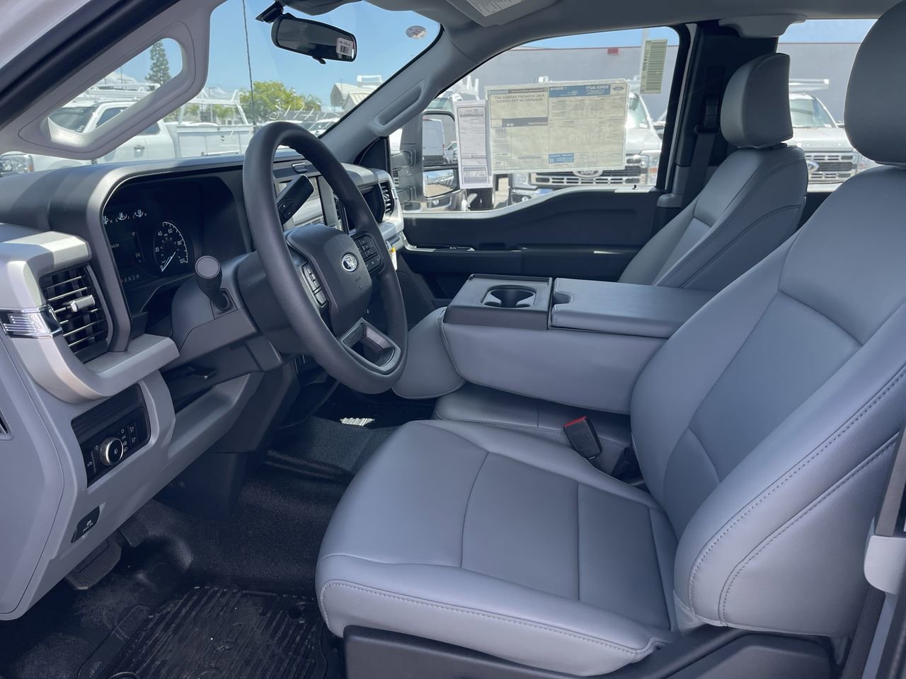 New 2026 Oxford White Ford  image 17