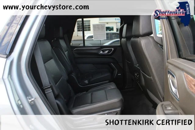 Used 2023 Gray Chevrolet Z71 image 19