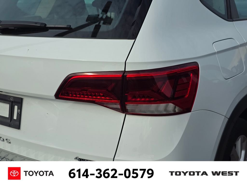 Used 2023  Volkswagen 1.5T S image 8