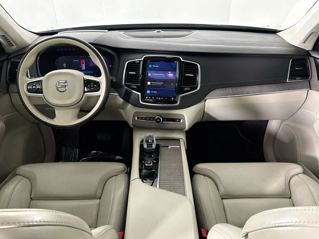 Used 2023 Crystal White Volvo Ultimate image 32