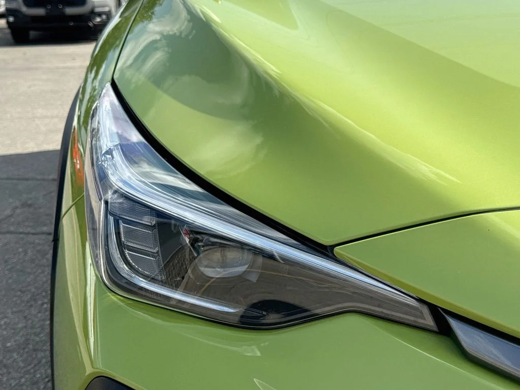 New 2026 CITRON YELLOW PEARL Subaru Limited Hybrid image 35