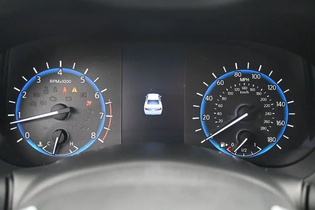 Certified Used 2019 Blue INFINITI 3.0t LUXE image 9