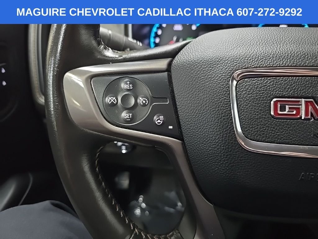 Used 2022 White GMC AT4 w/Leather image 19