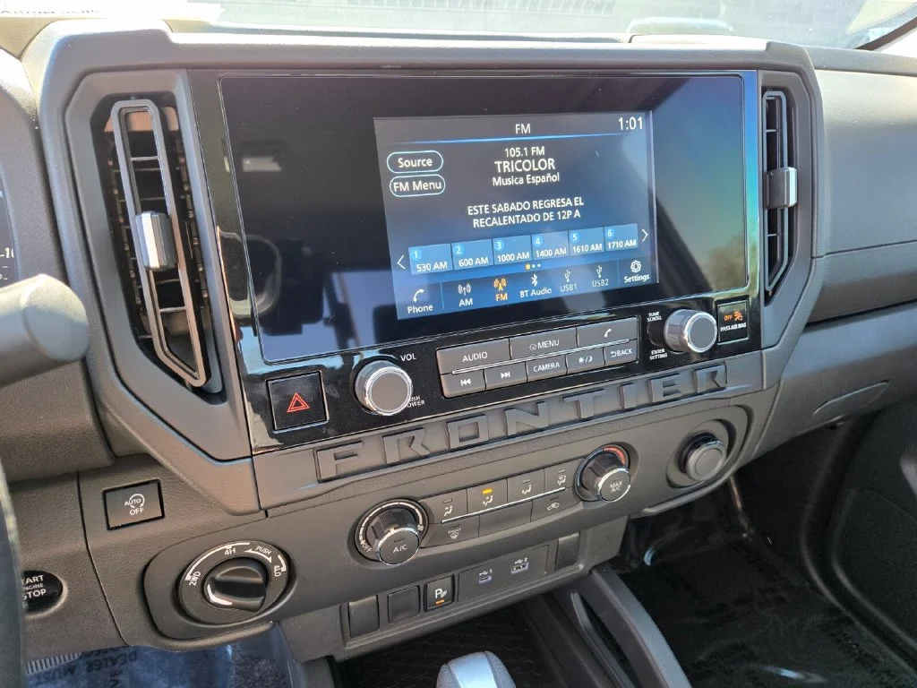 New 2026 Glacier White Nissan King Cab® S image 12