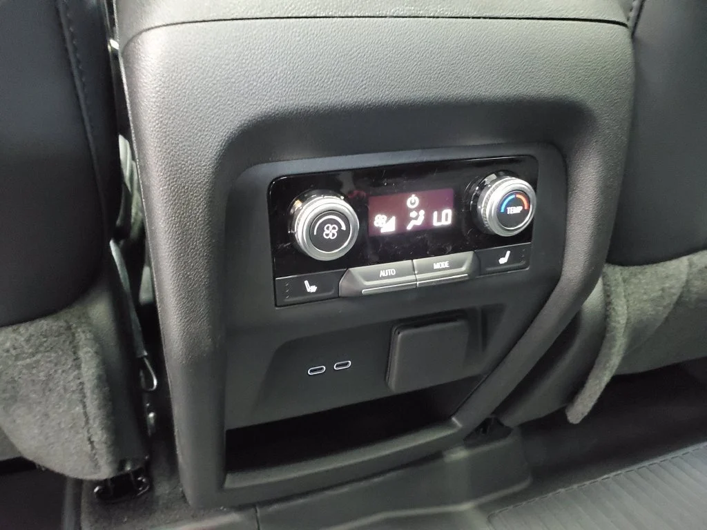 2026 GMC Acadia Elevation - Photo 29