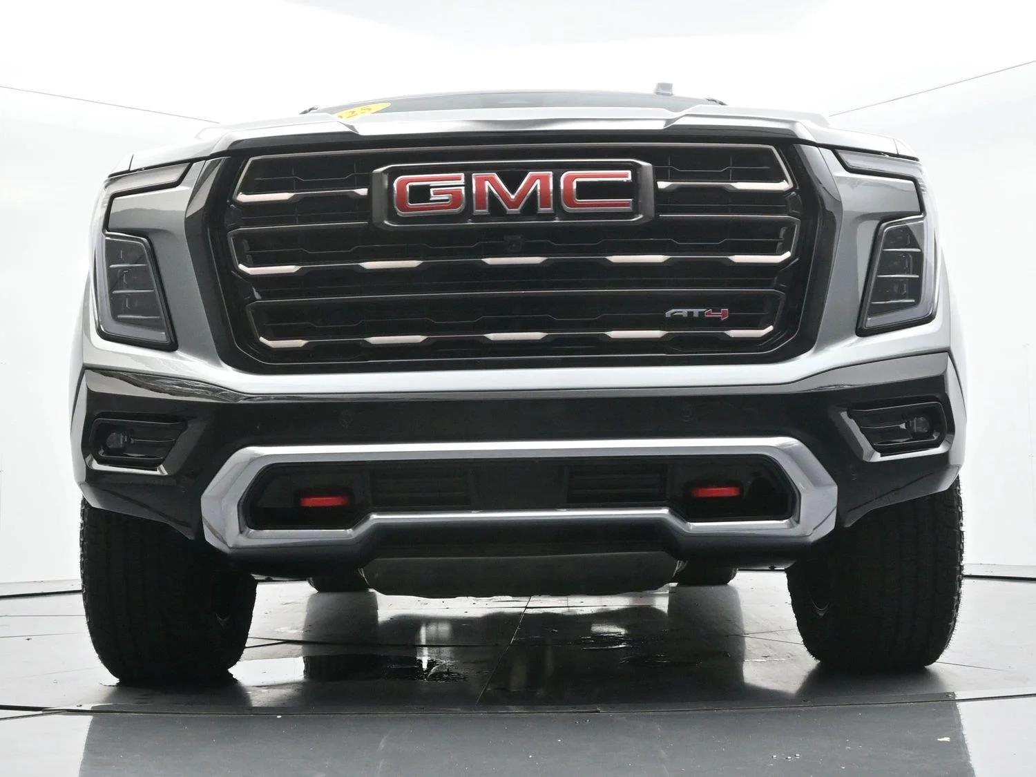 Used 2025 Sterling Metallic GMC AT4 Ultimate image 55