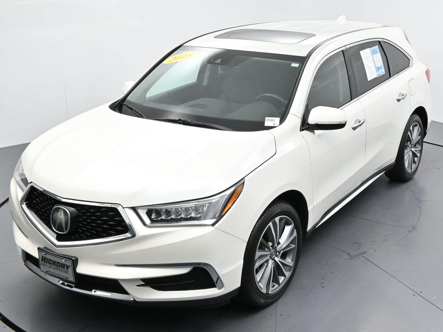 Used 2018 White Diamond Pearl Acura w/Technology Pkg image 51