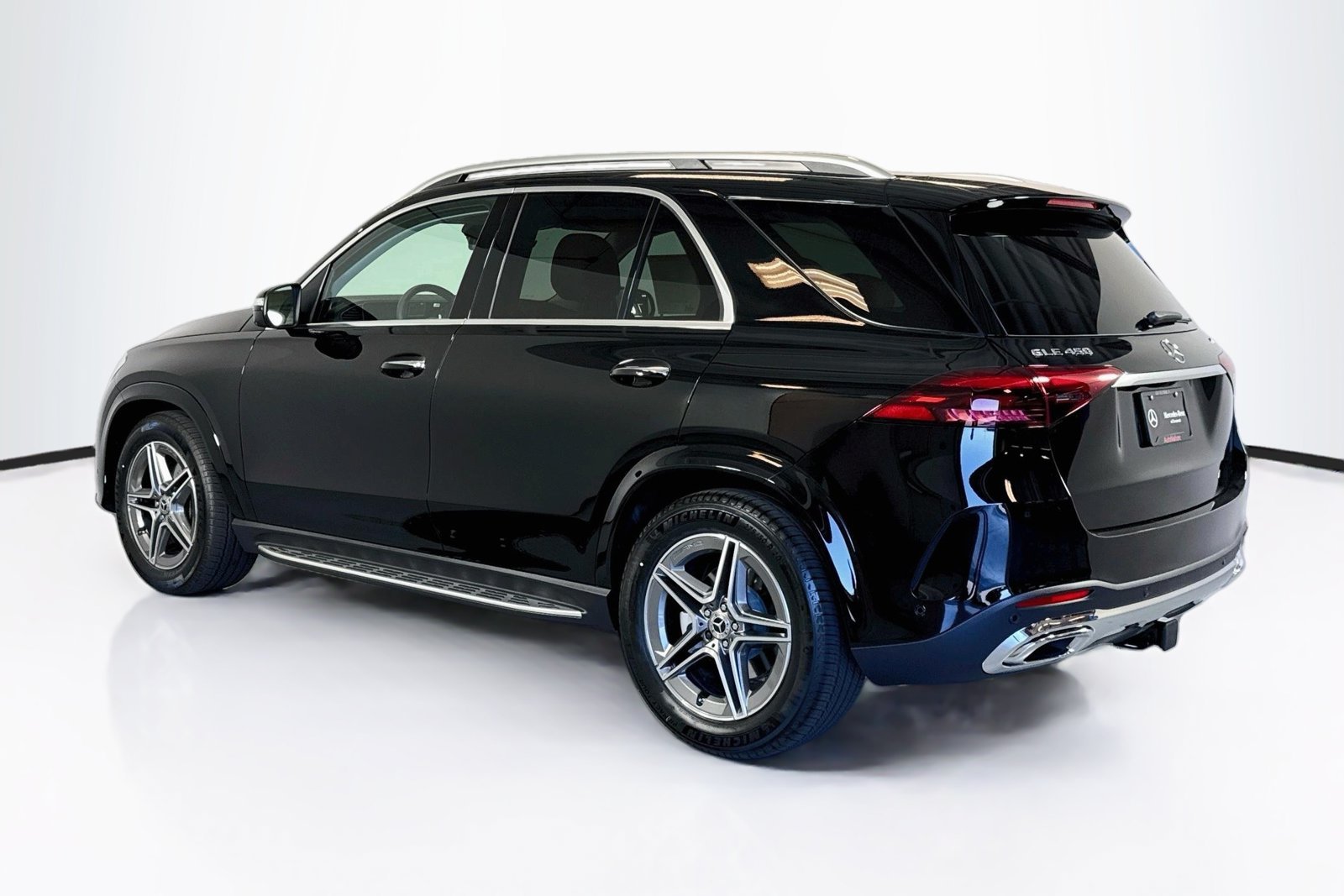 New 2026 Black Mercedes-Benz GLE 450 image 7