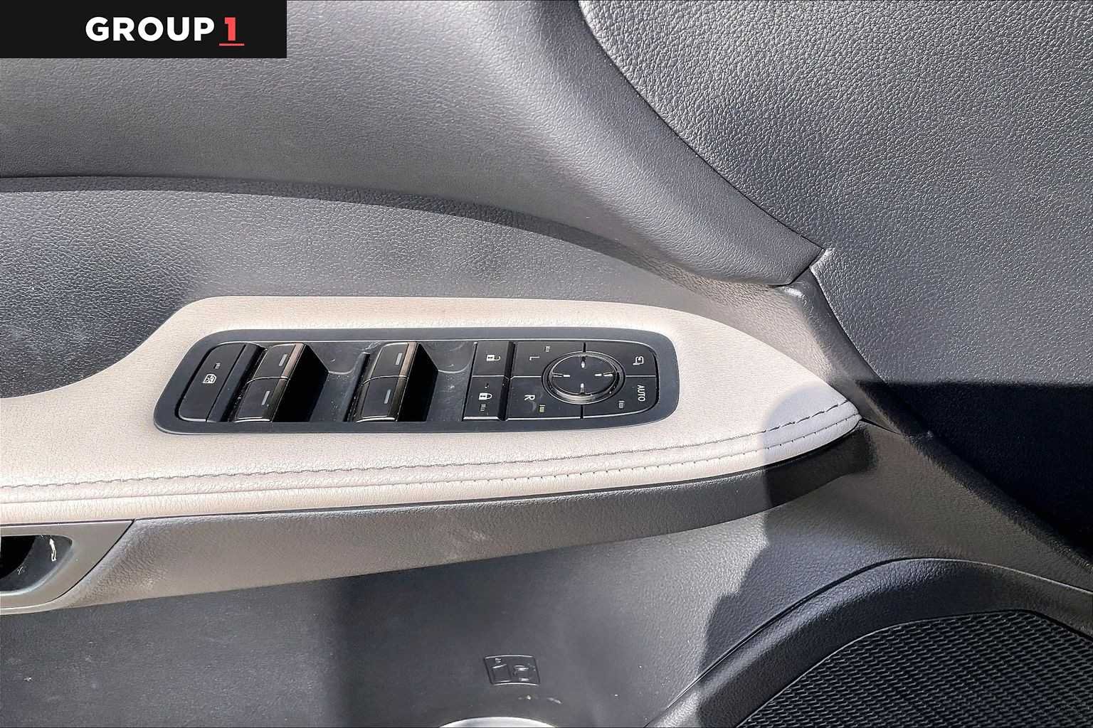 Certified Used 2024 Caviar Lexus Premium Plus image 33