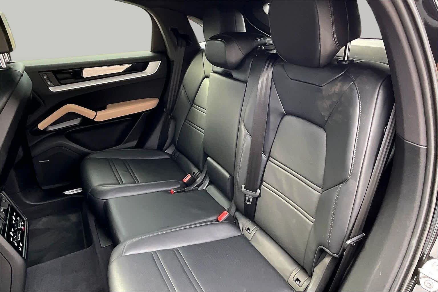 Used 2024 Black Porsche  image 19