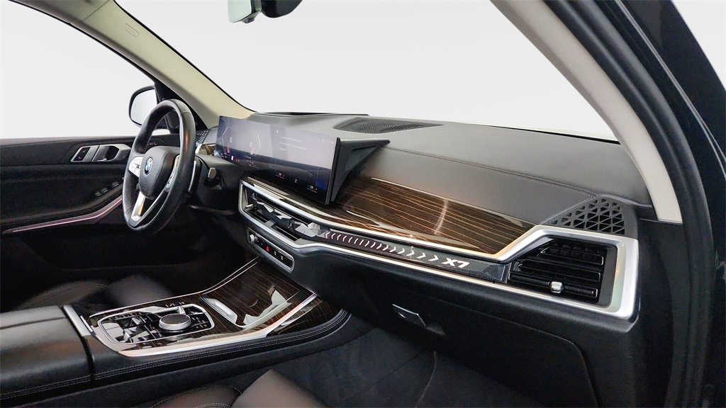 2023 Bmw X7 xDrive40i photo 3