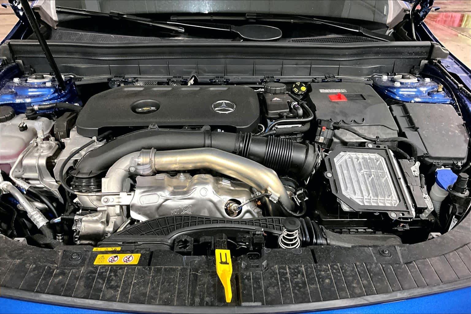 New 2026 Starling Blue Metallic Mercedes-Benz GLB 250 image 15