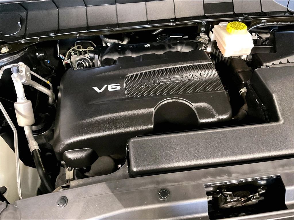 Used 2023 Super Black Nissan SL image 36