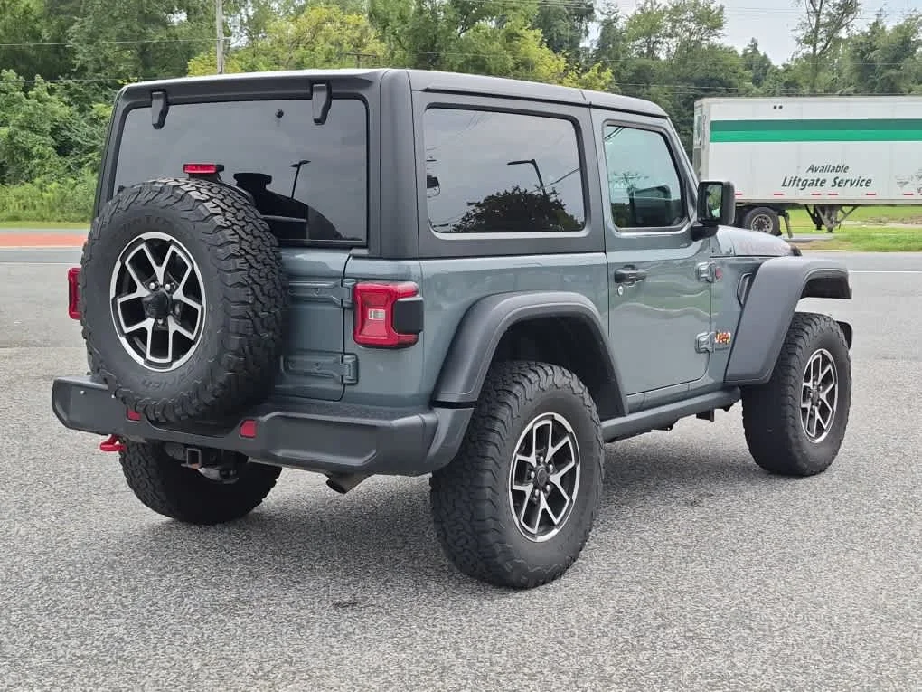 Used 2024 Anvil Clear Coat Jeep Rubicon image 3