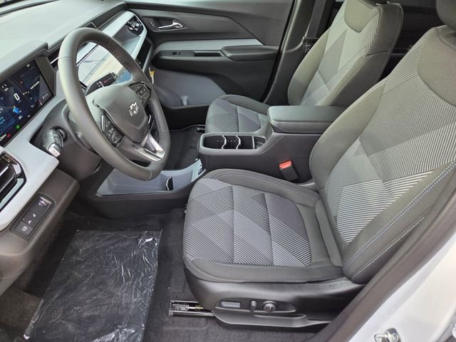 2027 Chevrolet Bolt LT - Photo 6