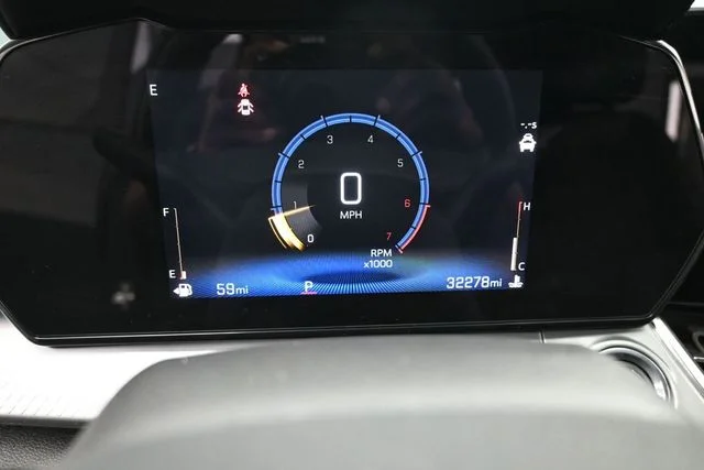 Used 2025 Gray Chevrolet LT image 11