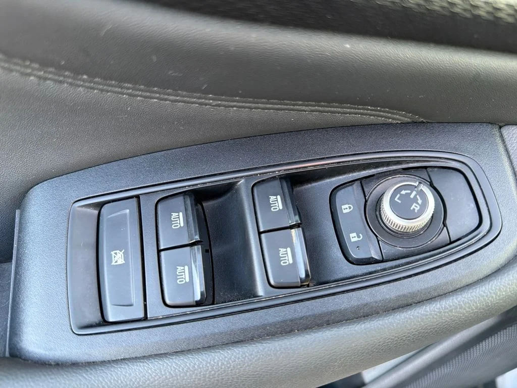 Used 2022 Silver Subaru Wilderness image 20